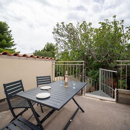 Le Jasmin Airconditioned Studio With Swimming Pool Apartment Марсилия Екстериор снимка