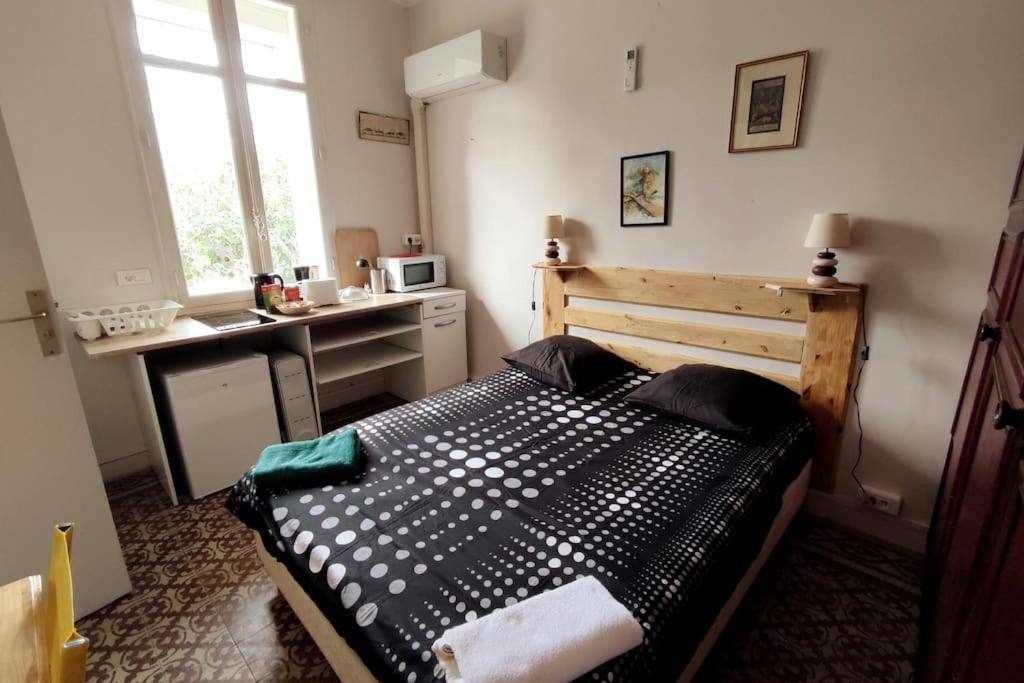 Le Jasmin Airconditioned Studio With Swimming Pool Apartment Марсилия Екстериор снимка